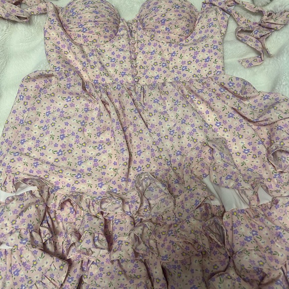 New Spring time Dress - Picture 2 of 7